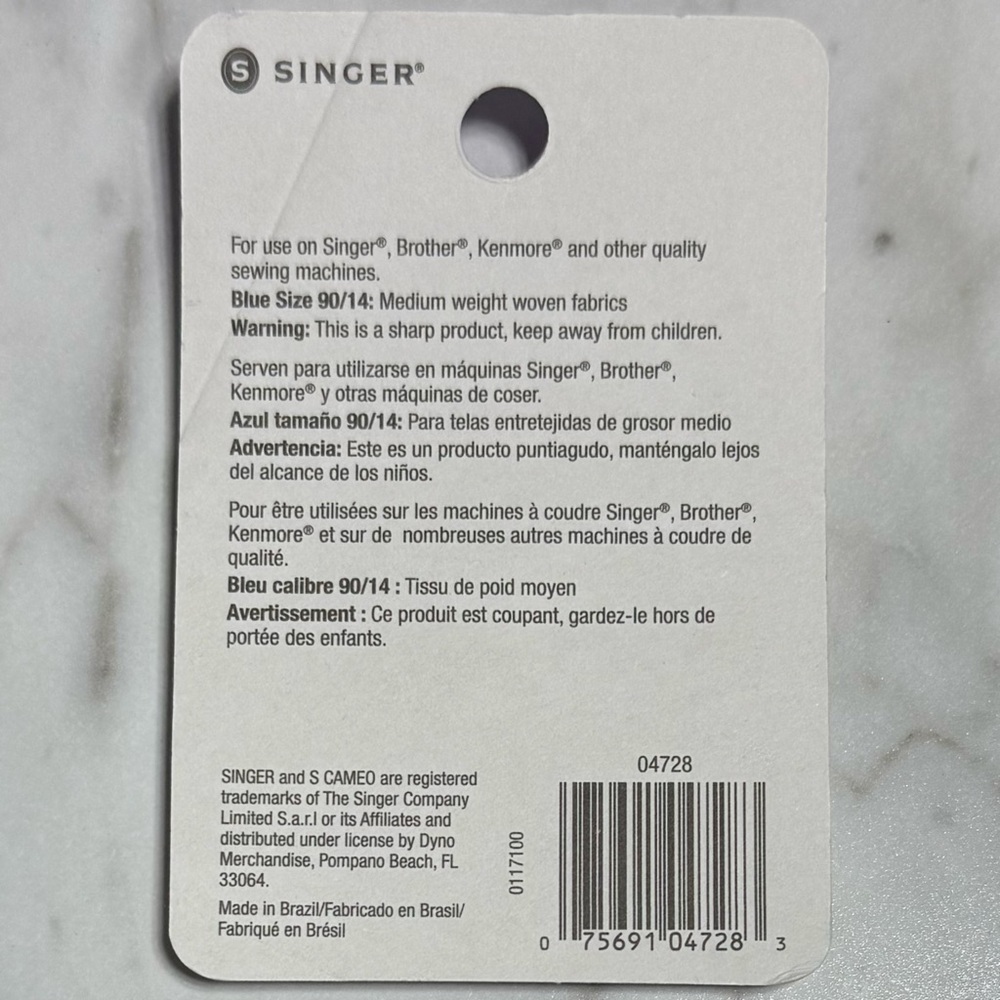 Singer Sewing Machine Accessories Bundle – Embroidery Needles, Threaded Bobbins - Picture 3 of 4